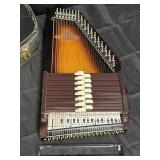 Rhythm Band 15 chord ChromAharp & case.  Front