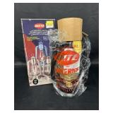 New Dietz Junior lantern, black with brass trim,