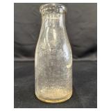 East Chicago Dairy Co. 1 pint glass milk bottle,
