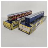 (2) VTG AHM/ Rivarossi HO Scale Model Train