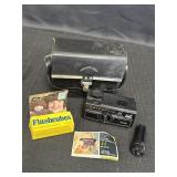 Kodak Instamatic 44 camera w/magicube extender,