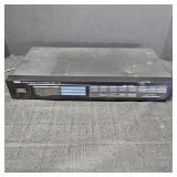 Yamaha T-32 Natural Sound AM/FM Stereo Tuner