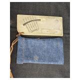 Vtg scientific shoulder measuring device w/