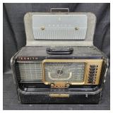 Vintage Zenith H500 Trans-Oceanic Radio