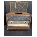 Silver-Tone Short Wave radio w/ Antenna