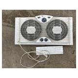 White Westinghouse twin window fan w/ adjustable