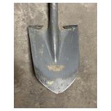 Fiskars Pro Digging Shovel