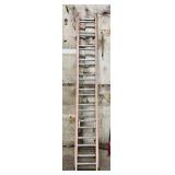 Fiberglass 20ï¿½ Extension Ladder