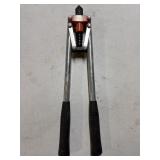 Hand Riveter