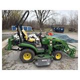 2024 John Deere 1025R Tractor w/ 120R Loader w/ f