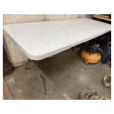 6ï¿½ Folding Table