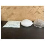 3 Ceiling Light Shade & Globes