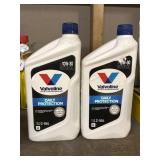 2 Valvoline daily protection 10W-30 motor oil