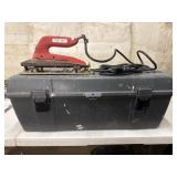 Robert's deluxe seaming iron & 25in tool box