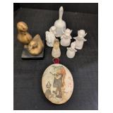 Porcelain figurines, Bell, Ducks, Caroling boy w/