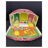 Mattel Tutti & Chris House, 14 x 7 x 9in H