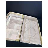 Linens of Distinction pink tablecloth & 12 napkins