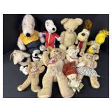 Lot of vtg stuffed animals, snoopy, Woodstock,