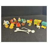 Fisher Price Play Little People & Furniture