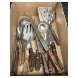 Kitchen Knives & Utensils