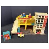 Fisher Price Parking Ramp Service Center