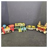 VTG Fisher-Price Little People Circus Train w/
