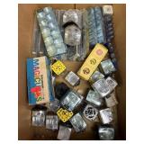 Untested vtg. Camera Flash Cubes