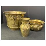 3 vtg brass planter pots & vase w/rope detailing-