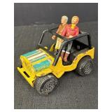 Tonka yellow pressed steel Jeep & 2 adventure