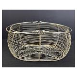 Metal wire egg basket w/double swing handles,
