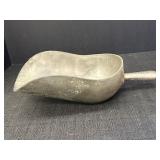 14" Metal Scoop