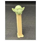 1997 Star Wars Yoda Pez dispenser, 4in.  Made in