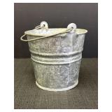 Galvanized Metal Bucket #4 w/ wire handle, 5.5in H