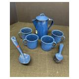 Cinsa blue speckled enamel coffee pot, 4 cups, 12