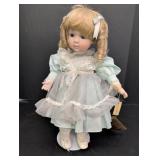 Mann Porcelain Linda Doll No.383
