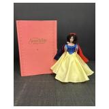 Show White & The Seven Dwarfs Doll