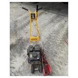 McLane lawn edger, Briggs & Stratton 550 engine,