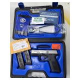 FN FNS-40 .50 caliber S&W semi auto hand gun,