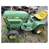 John Deere 210 lawn tractor, non running