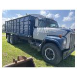 1974 IH 2010 Fleetstar Grain Truck - title