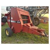 New Idea 6244 Round Baler