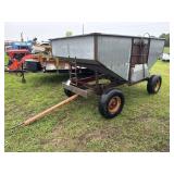 New Holland model 181 Gravity Wagon