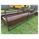 Fence line feeder