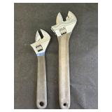 2 adjustable wrenches