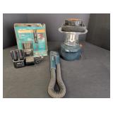 B & D VersaPak Lantern, Flashlight & chargers