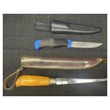 (2) Fillet stainless steel knives w/ cases