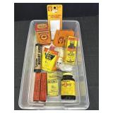 Hoppeï¿½s, Lyman, & Outers gun clean supplies