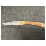 Stainless folding pocket knife w/ wooden handle
