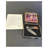 Collectible folding pocket knife featuring