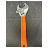 Illinois Industrial Tool Adjustable wrench